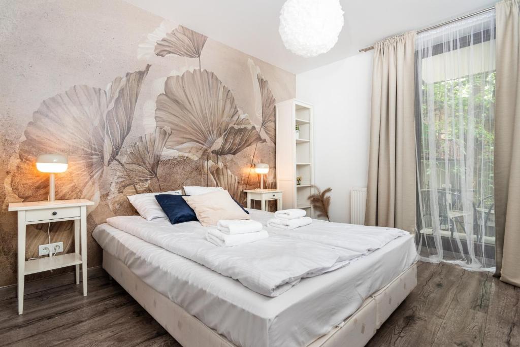 Image of Blossom – Old Town Residence – by Upstairs