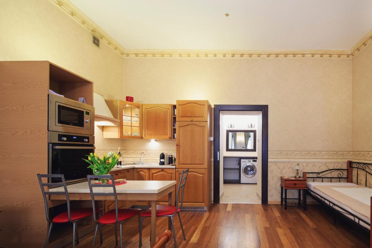 Image 1 of Calliope Apartments