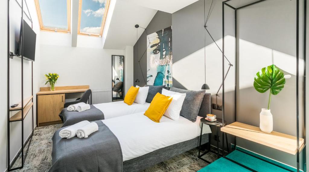 Image of Camera Apartments