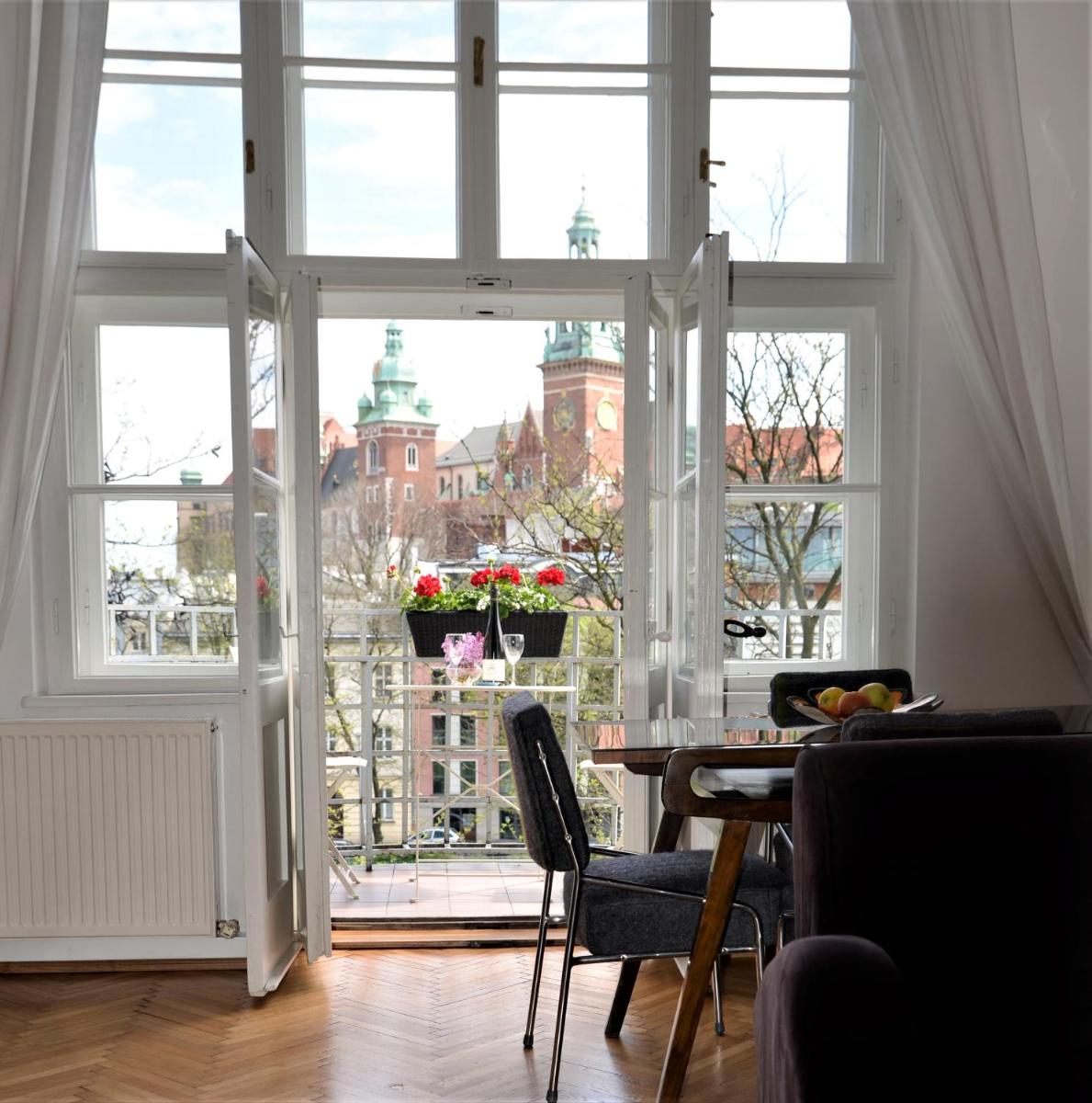 Image 3 of Castle View Boutique Apartment
