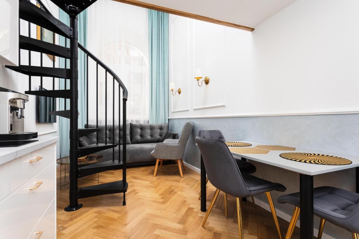 Image 3 of City of the Kings-Old Town Pastel Apartment
