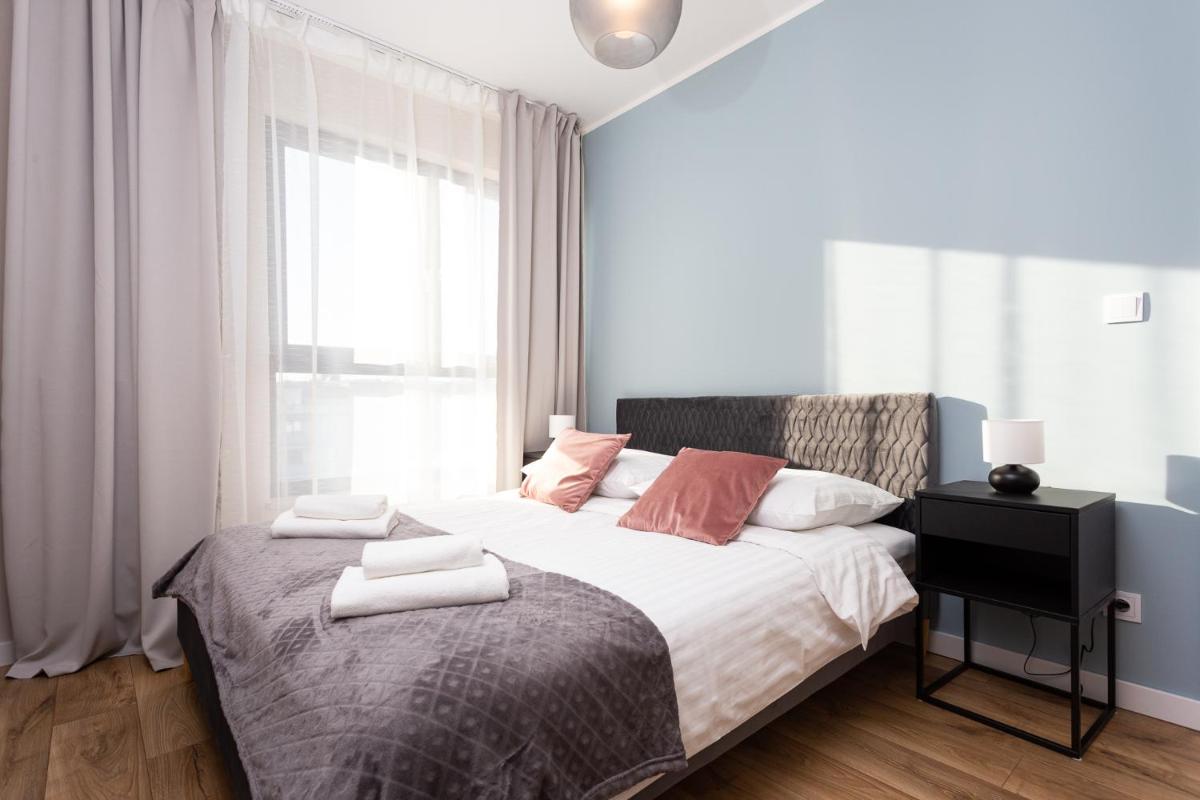 Image 1 of City of the Kings – Indigo Apartment