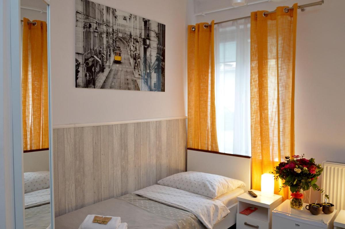 Image 3 of Cracow Central Aparthotel