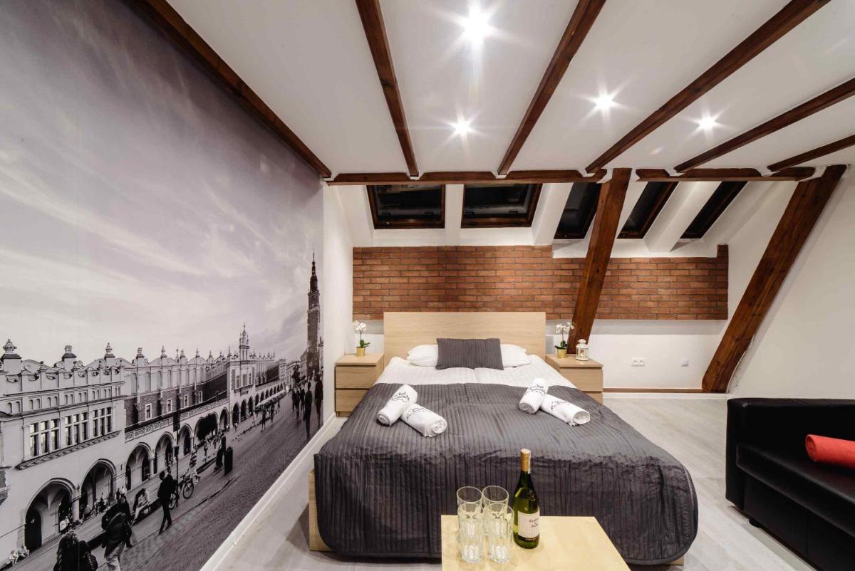 Image 5 of Cracow Rent Apartments – spacious apartments for 2-7 people in quiet area – Kolberga Street nr 3 – 10 min to Main Square by foot