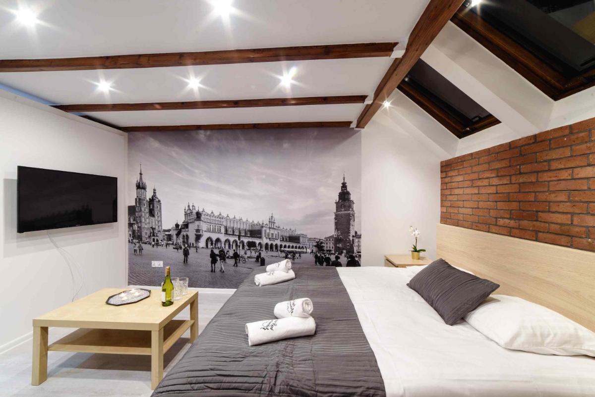 Image 4 of Cracow Rent Apartments – spacious apartments for 2-7 people in quiet area – Kolberga Street nr 3 – 10 min to Main Square by foot