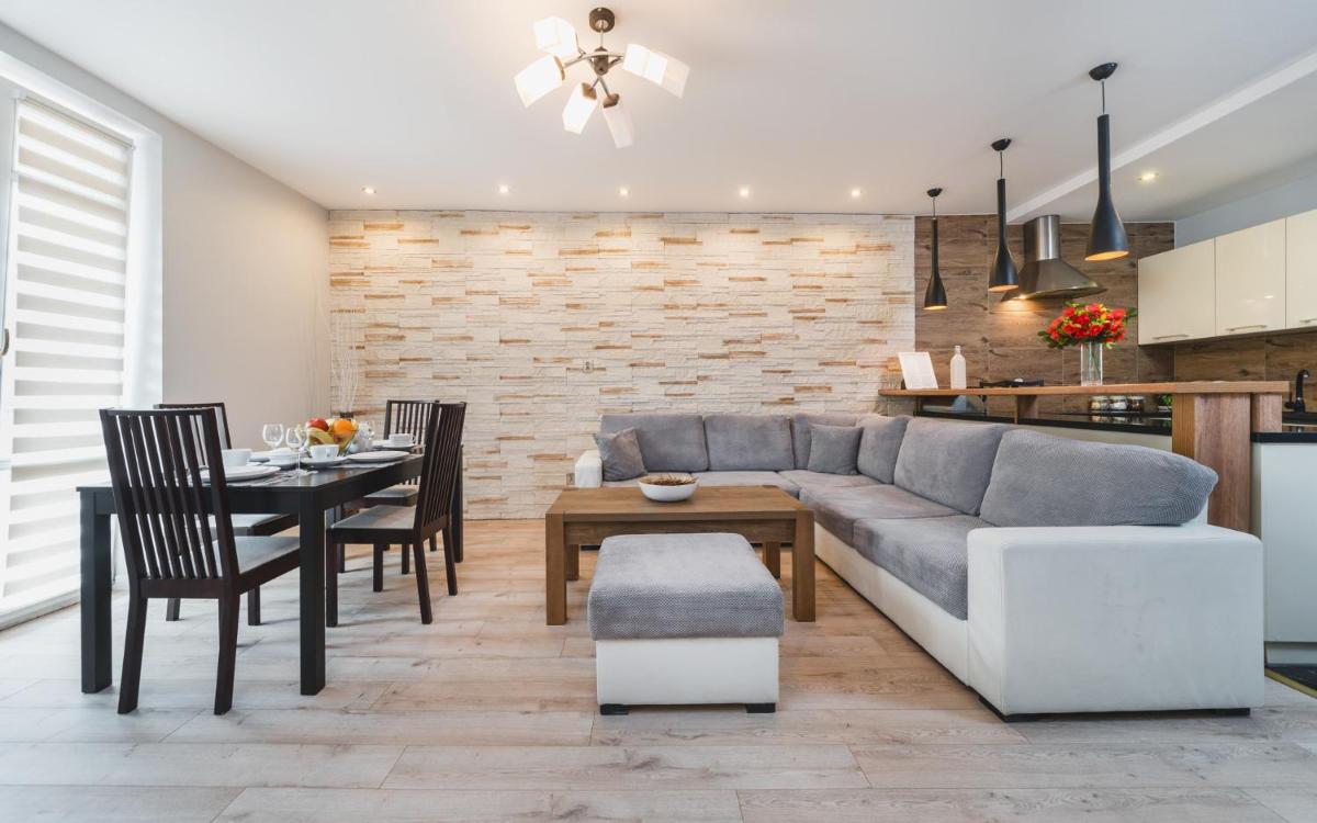 Image 2 of Deluxe Apartments Kraków Brzozowa by Noclegi Renters