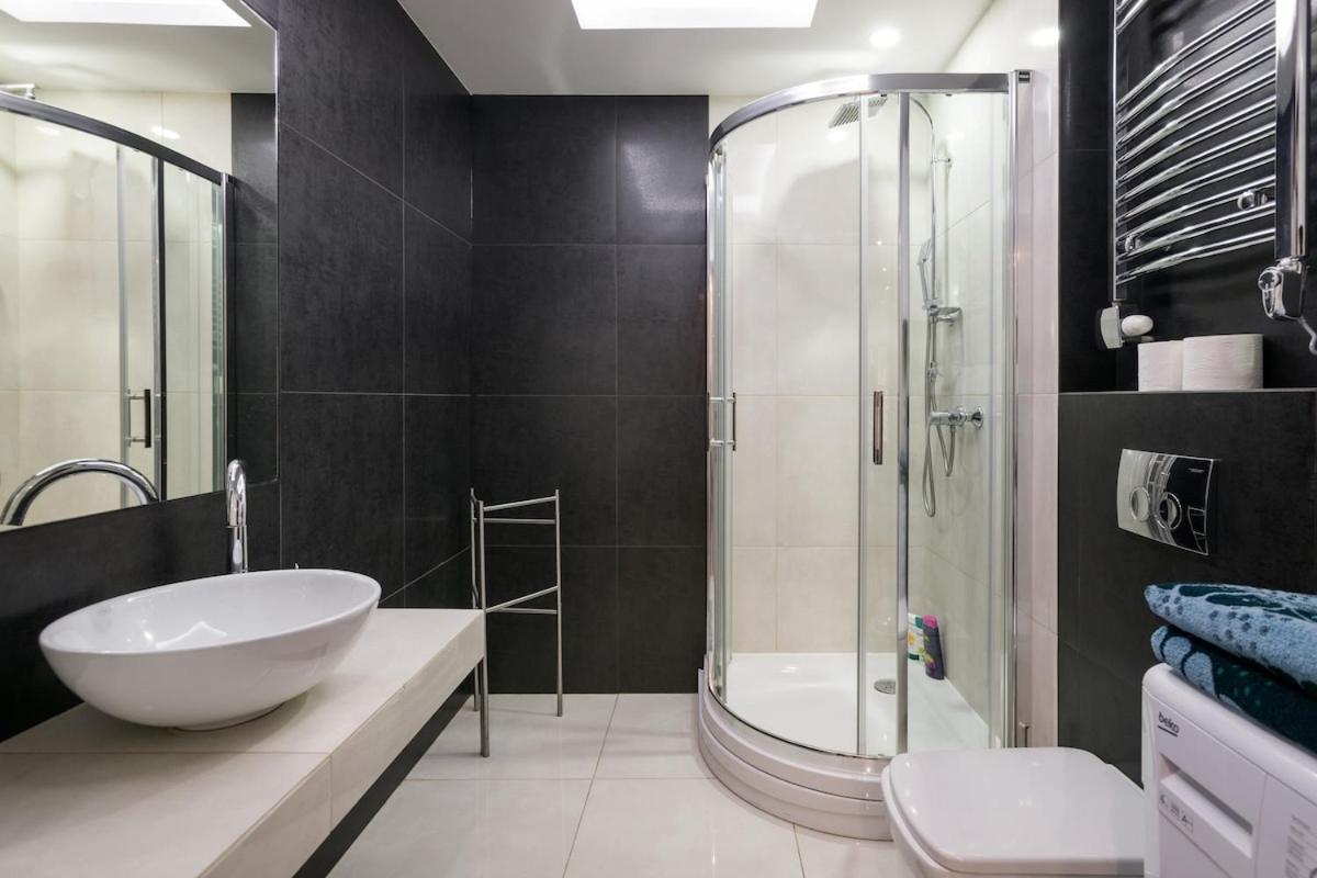 Image 2 of Elegant apartment 5 minutes from Wawel Castle