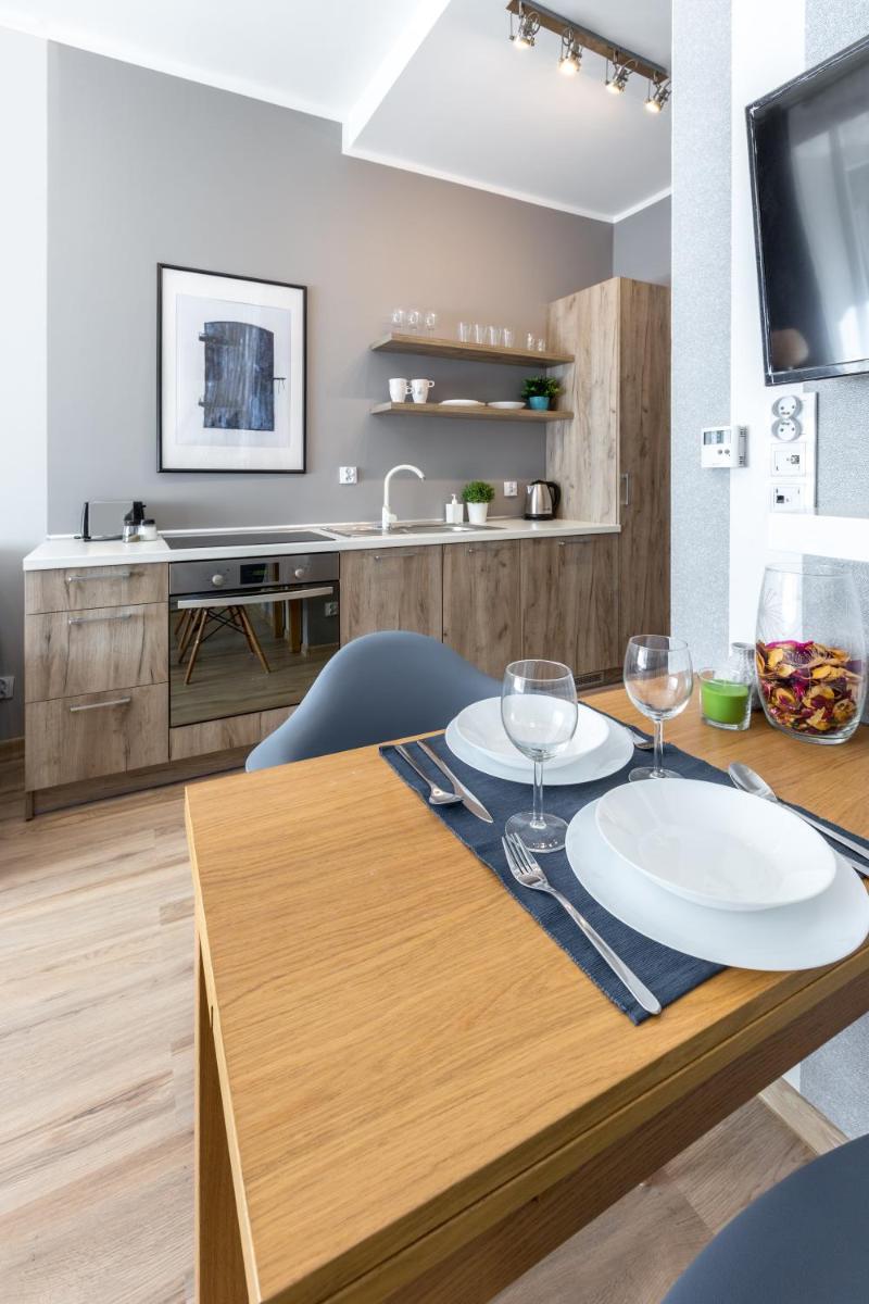 Image 3 of Friendhouse Apartments Avenue