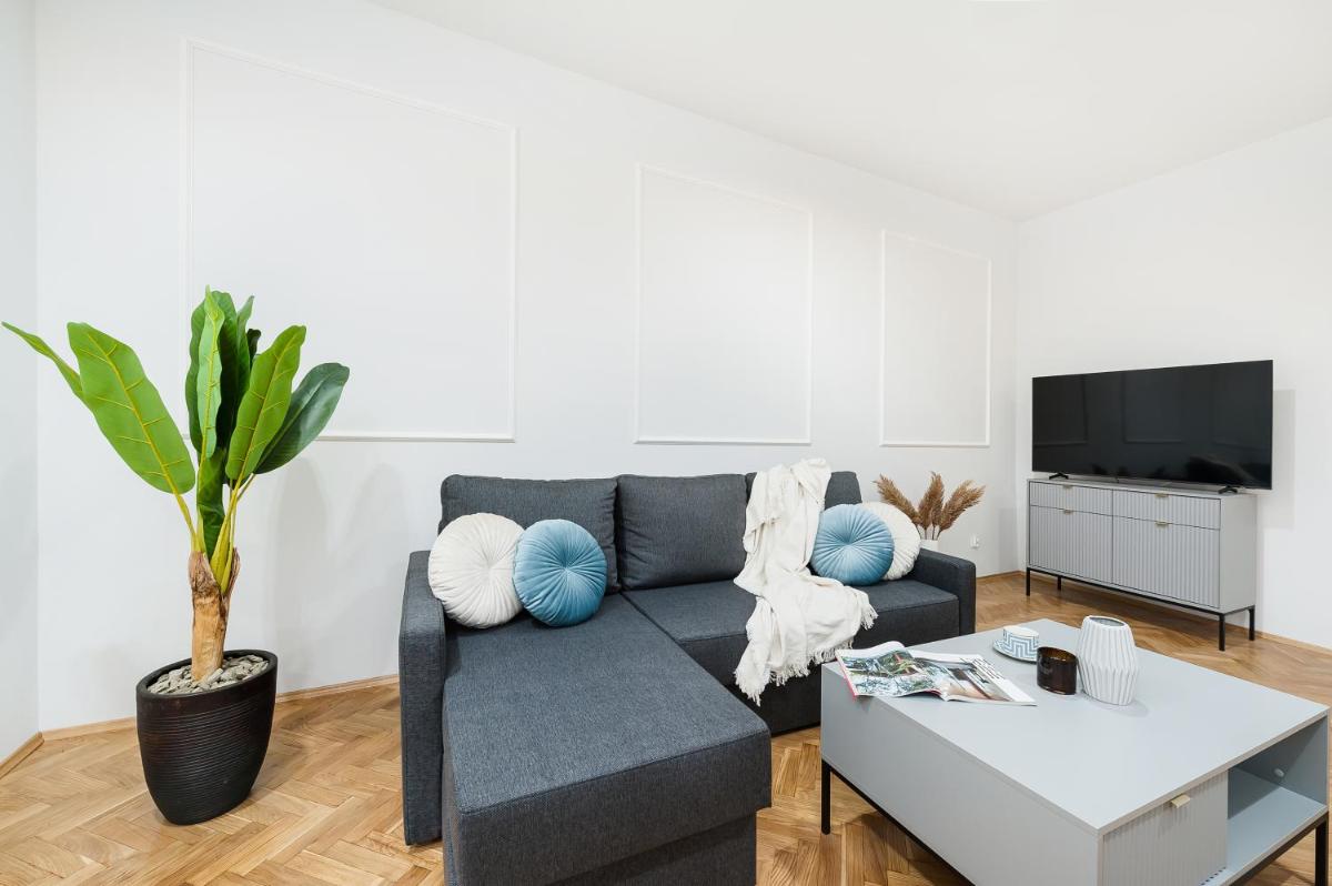Image 4 of Gallery 7 – Apartment 3