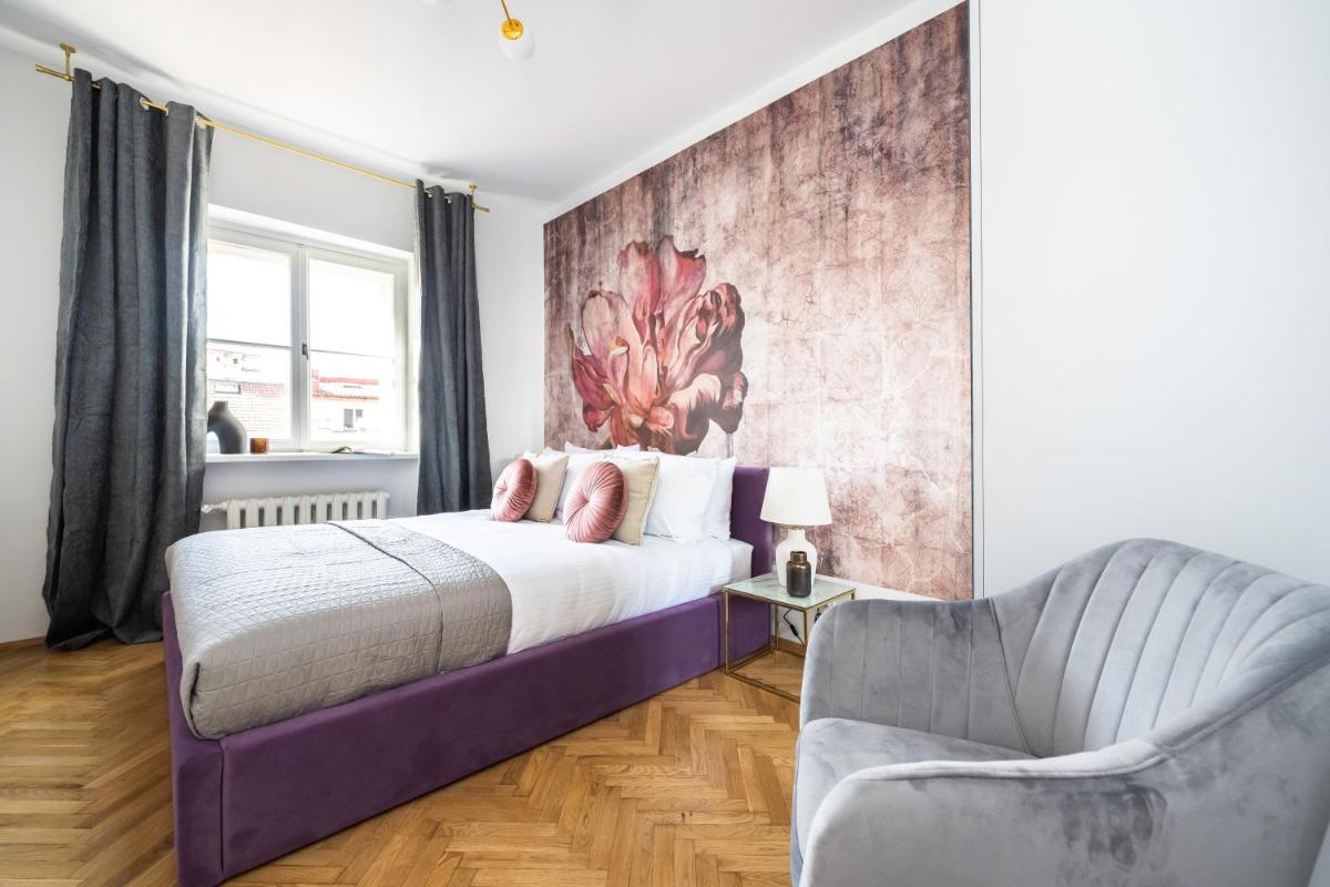 Image 1 of Gallery 7 – Apartment 7