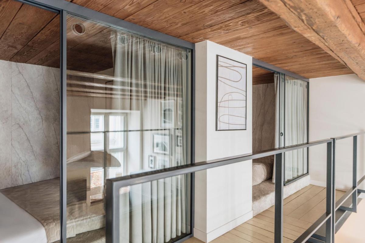 Image 2 of Glass Atelier – LoftAffair
