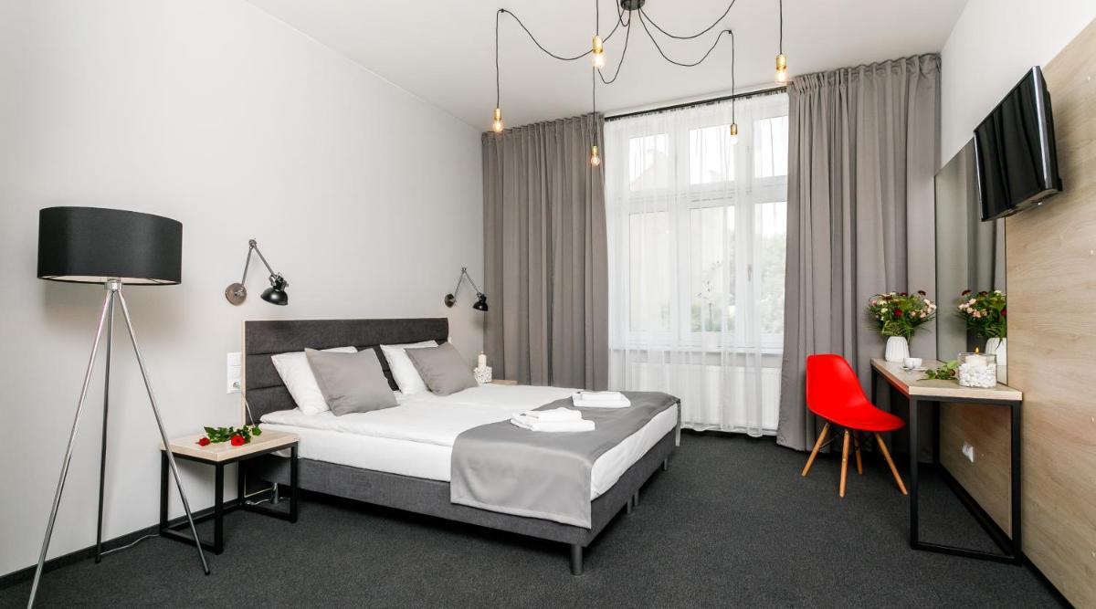 Image 1 of Happy Apartments