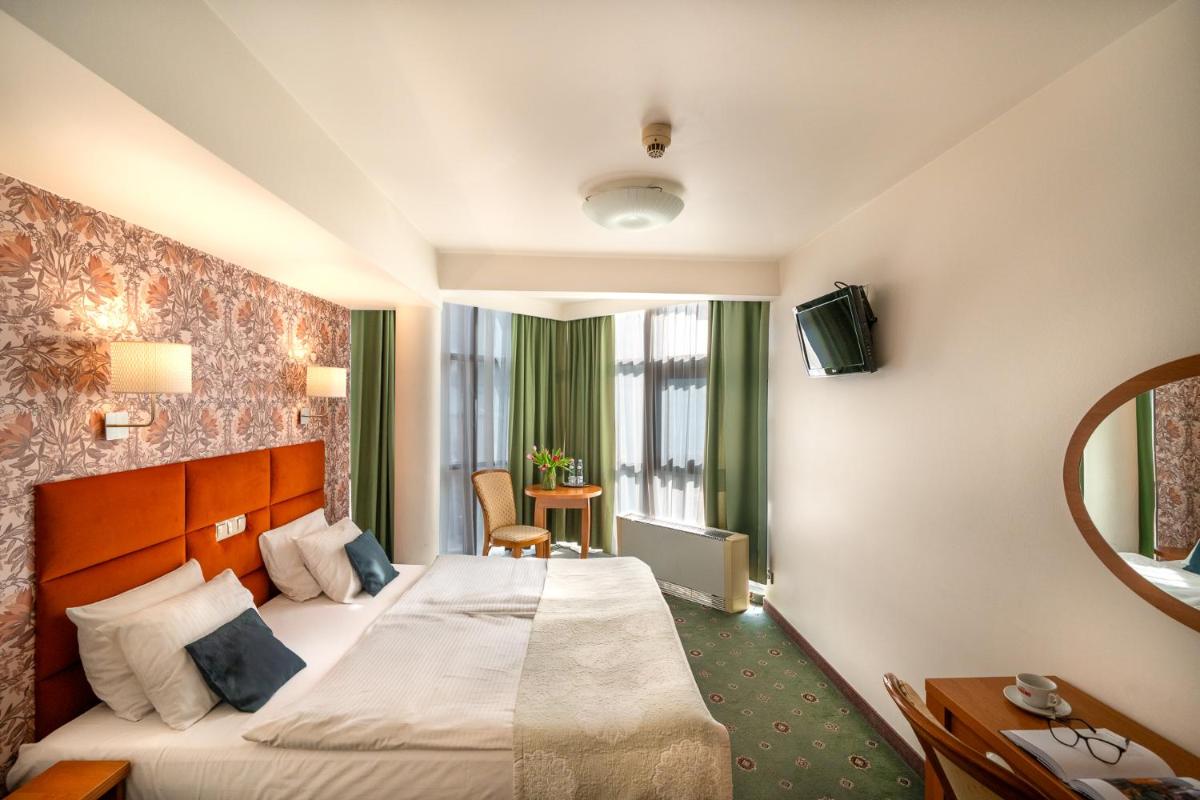 Image 1 of Hotel Secesja