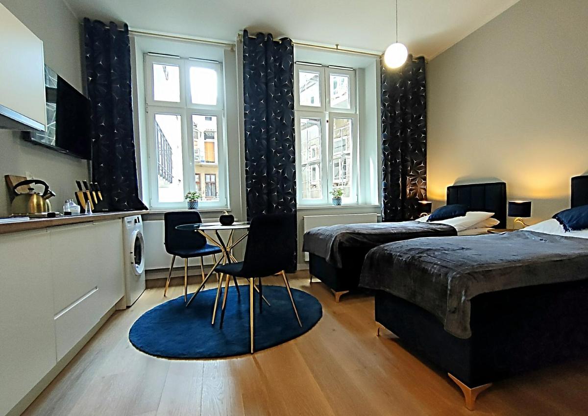 Image 5 of Hugo Star Apartments