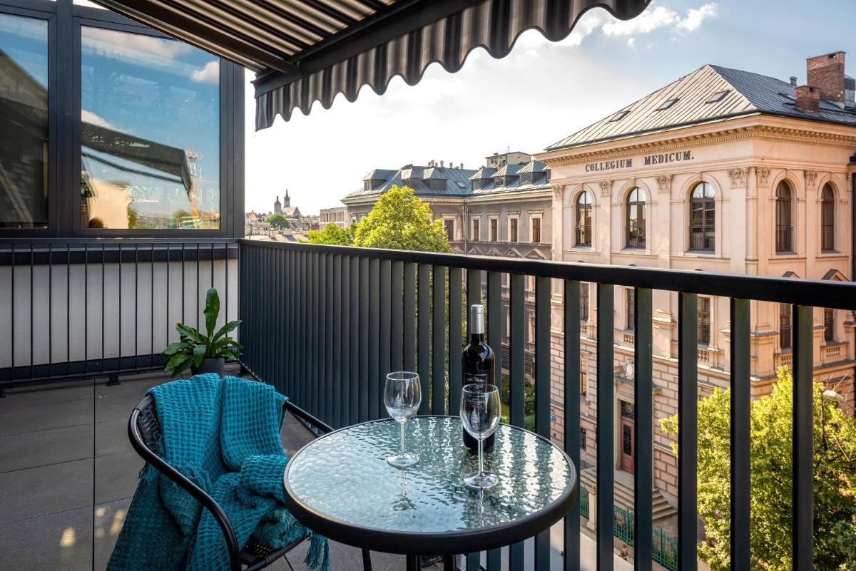 Image 5 of InPoint Apartments G15 near Old Town & Kazimierz District & Optional Paid Parking