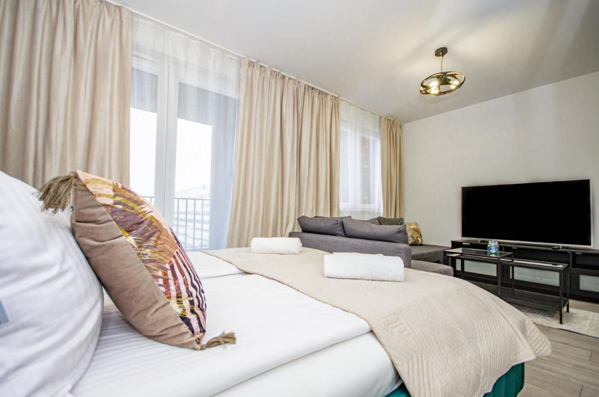 Image 4 of InPoint Zablocie Modern Apartments for Work&Travel