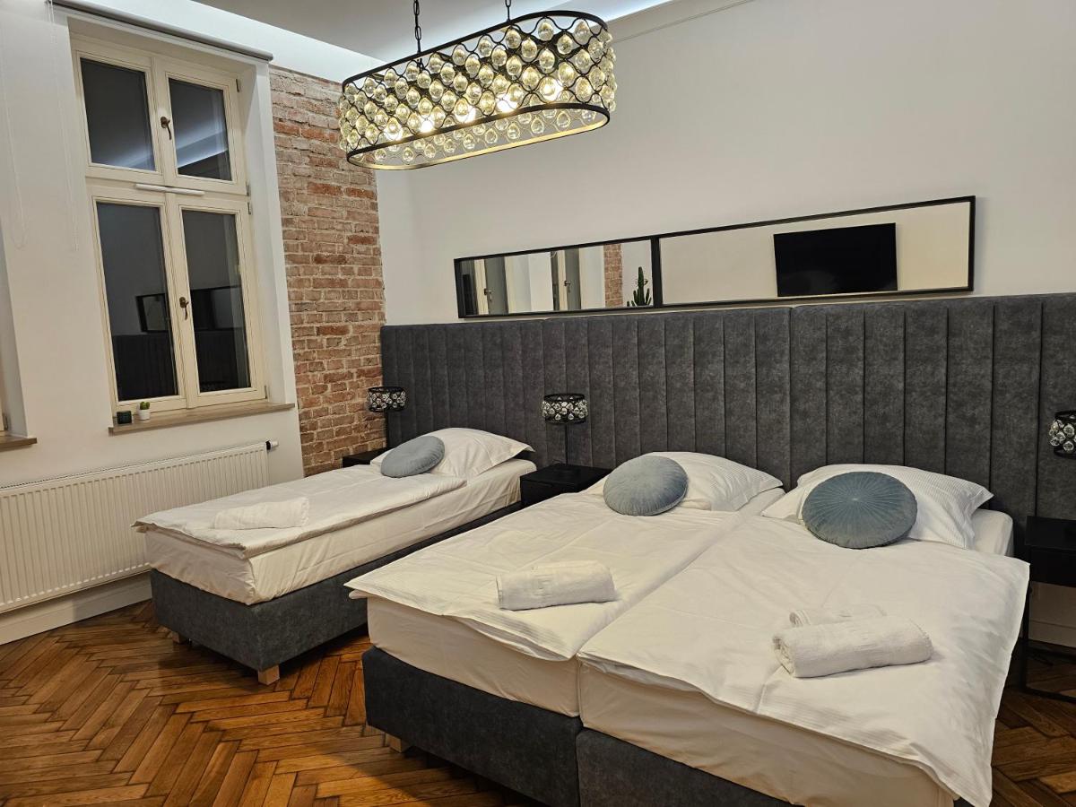 Image 1 of JUWEL Apartments Kraków z widokiem na Wawel ap 31