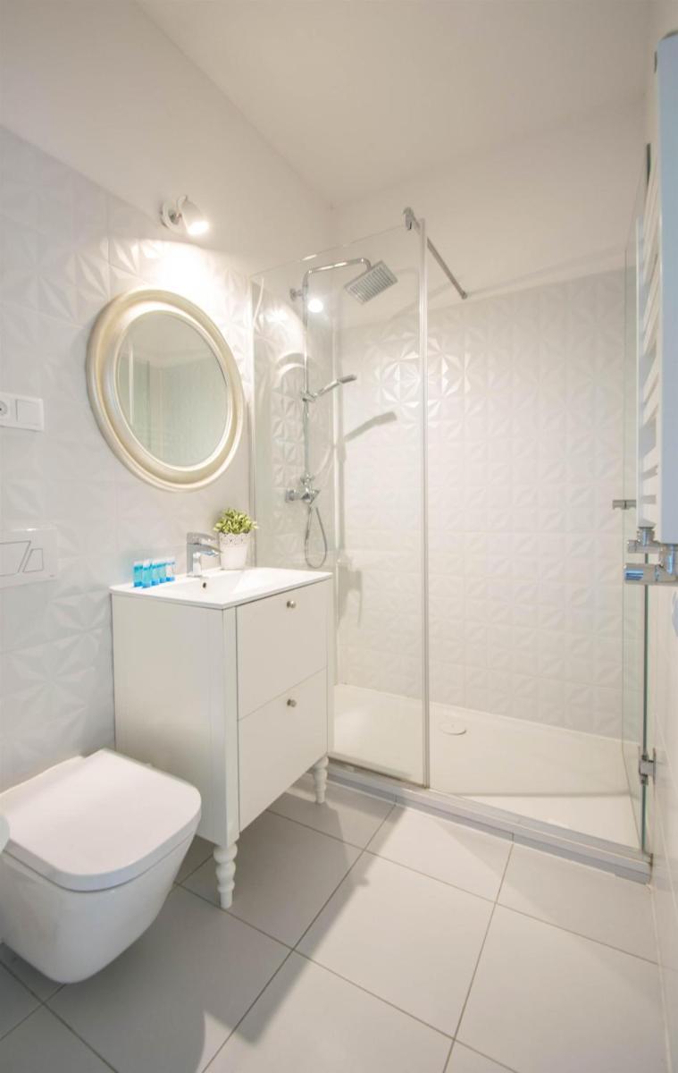Image 3 of Krupnicza Modern Old Town Apartments – by Upstairs