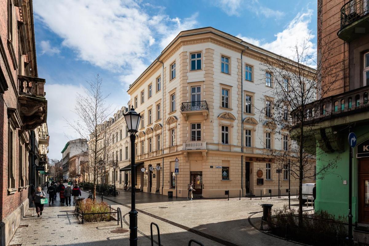 Image 5 of Krupnicza Modern Old Town Apartments – by Upstairs