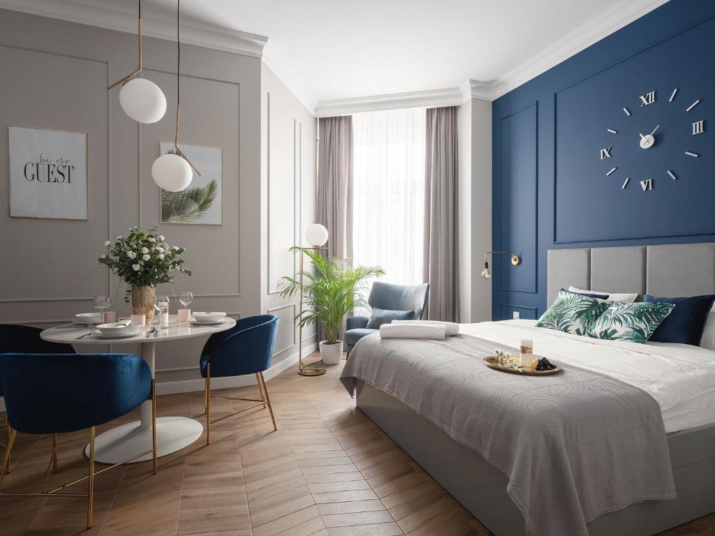 Image of Luxury Gold Cracow City Centre 3min Main Sq Old Town