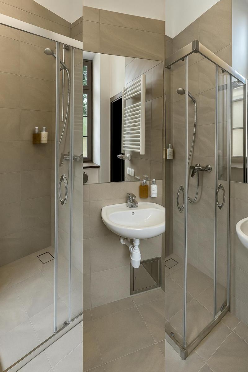 Image 3 of MedHotel Smart Krupnicza w Krakowie