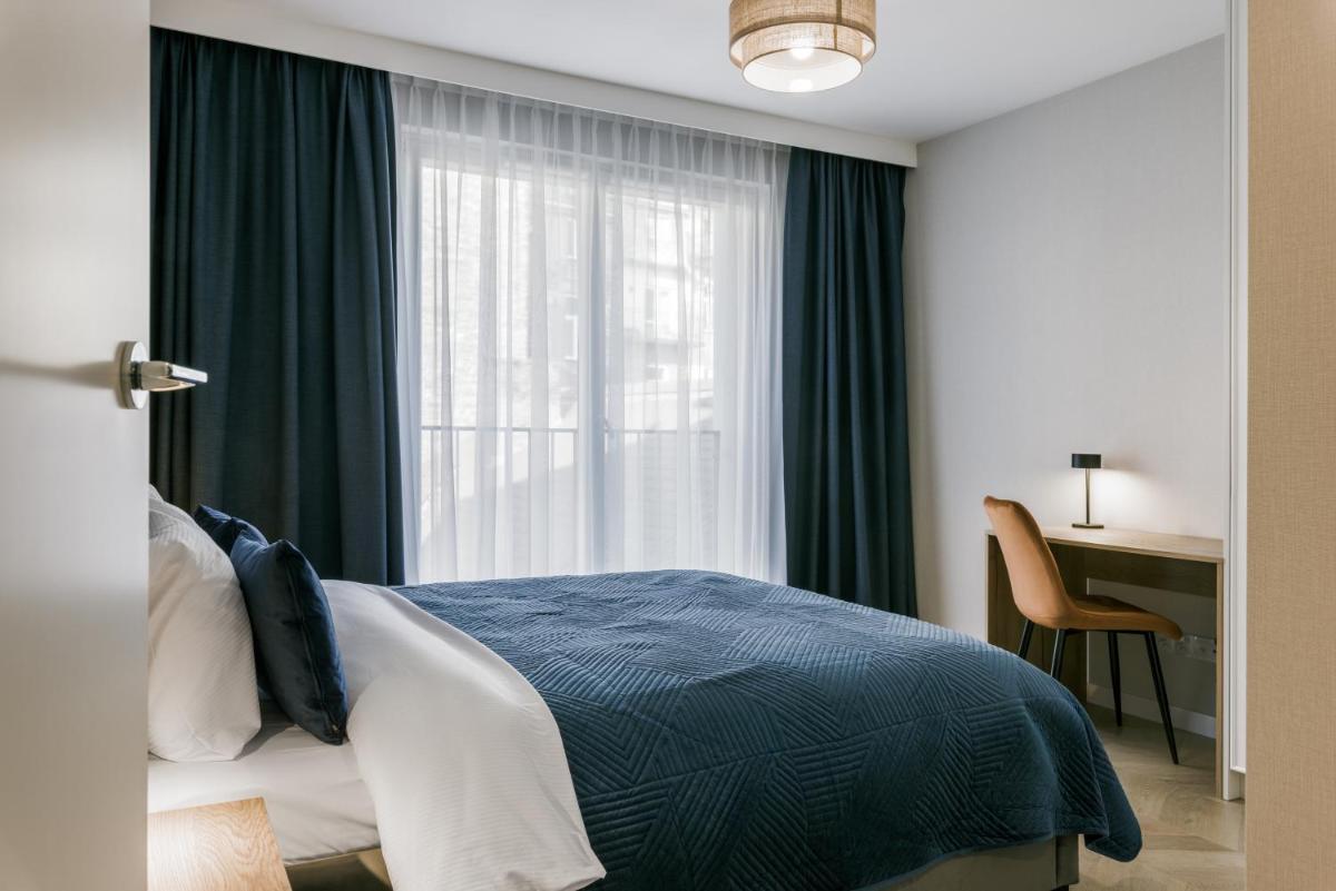 Image 6 of Metropolis Design Apartments