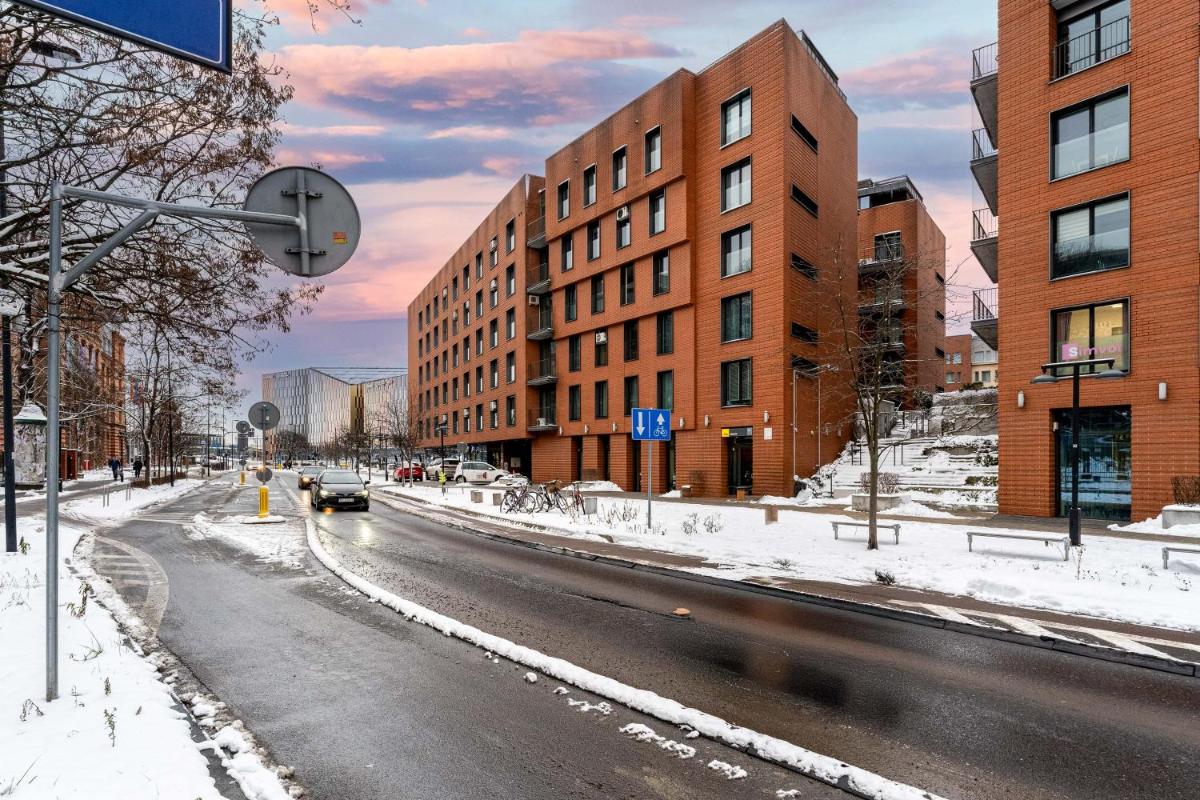 Image 5 of Modern Apartments II with FREE underground parking
