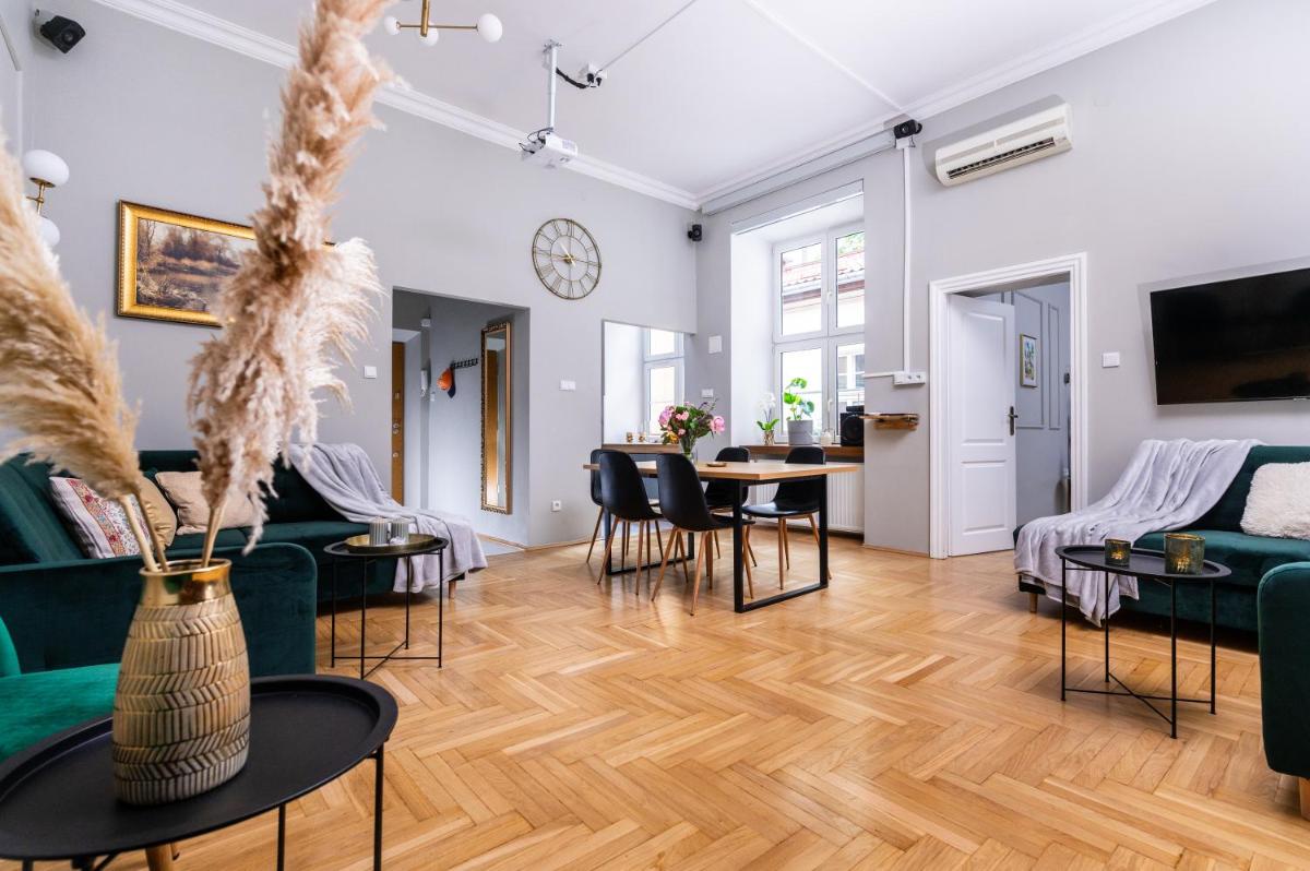 Image 4 of Old Town Luxury Apartment – Rynek Szewska