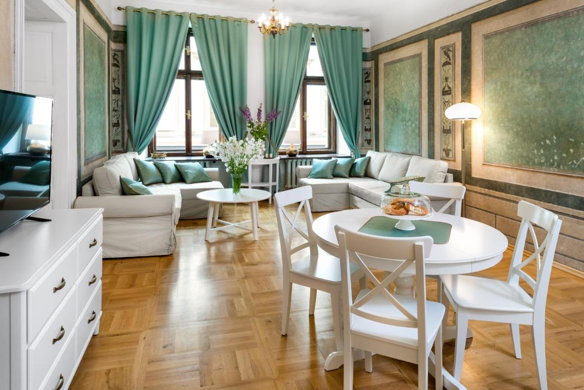 Image 4 of P&J Luxury Apartments