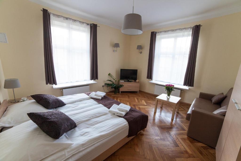 Image of Place 4 You Apartments