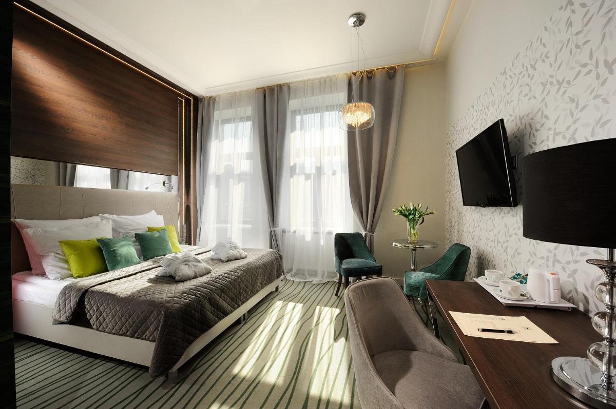 Image 2 of Plaza Boutique Hotel