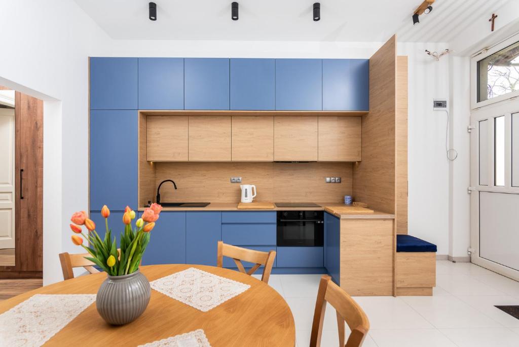 Image of Premium Splendid Old Town Suites – by Upstairs