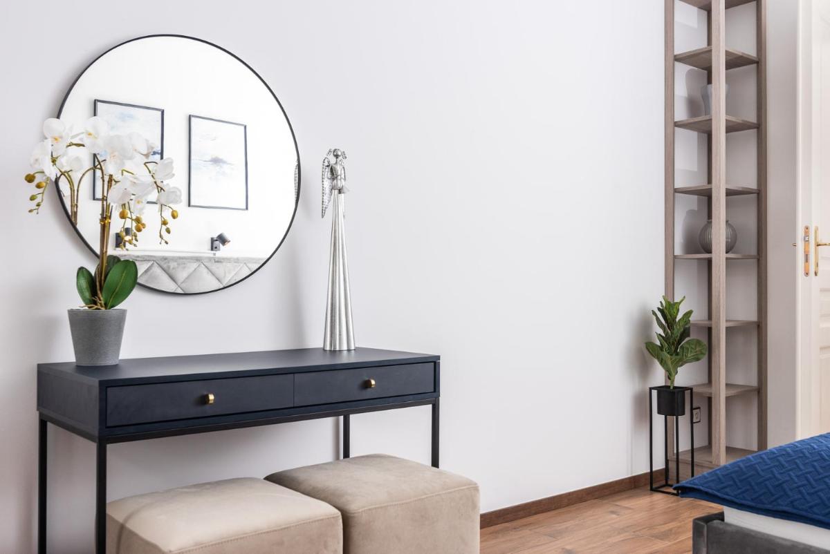 Image 5 of Premium Splendid Old Town Suites – by Upstairs