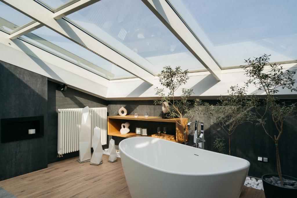 Image of Privilege Suites II – LoftAffair Collection