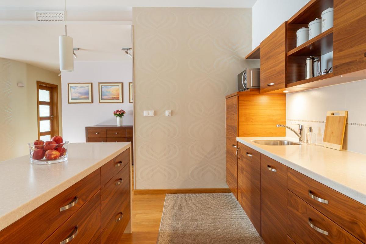 Image 5 of Sobieski Prestige Apartment – 6 min Main Square Kraków