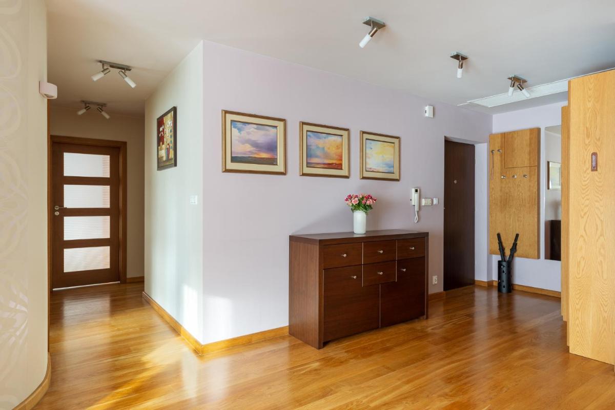 Image 6 of Sobieski Prestige Apartment – 6 min Main Square Kraków
