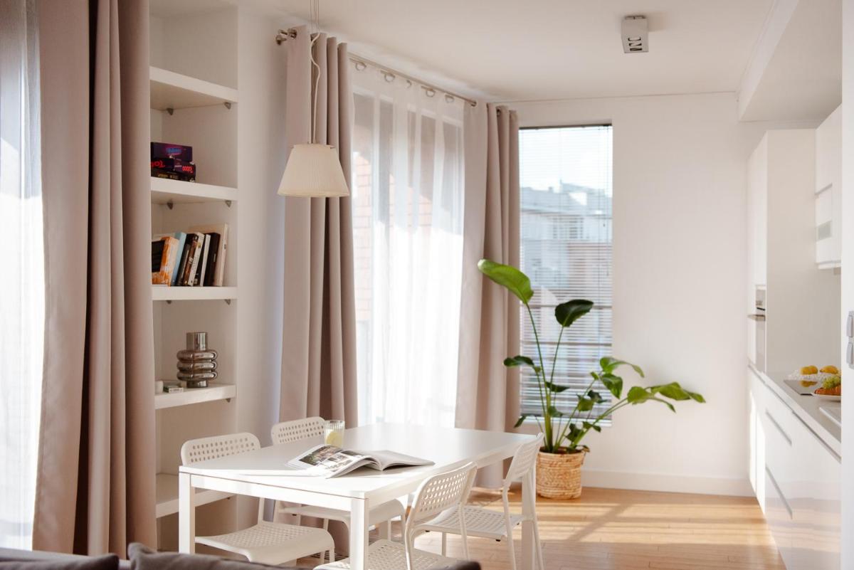Image 1 of Spacious apartment close to Main Station / Galeria Krakowska
