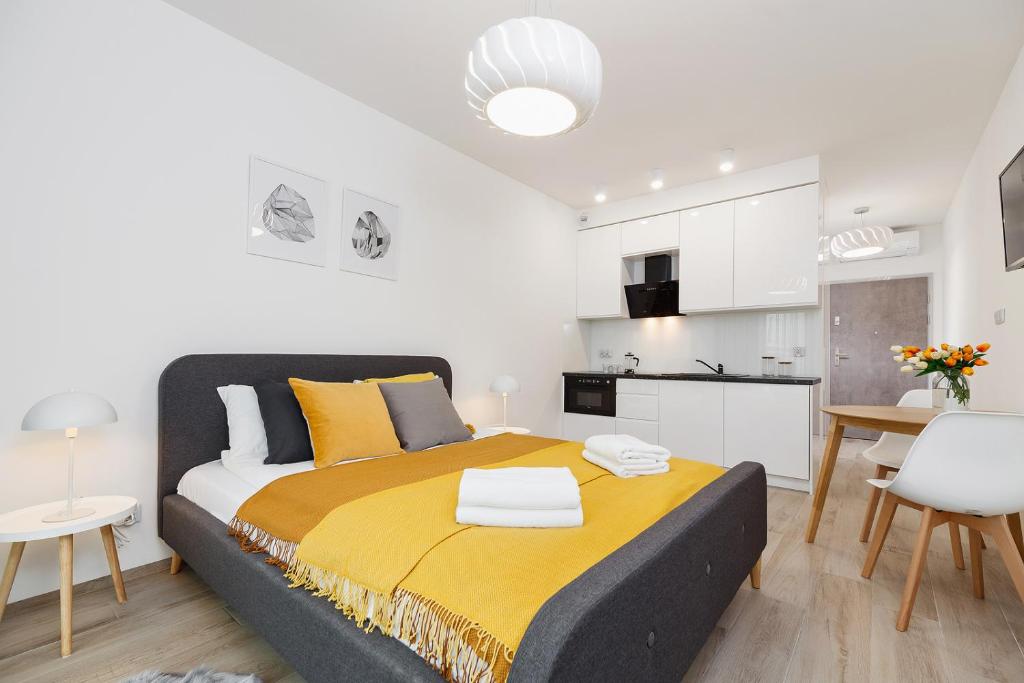 Image of Studio with balcony – Rajska 3 Street