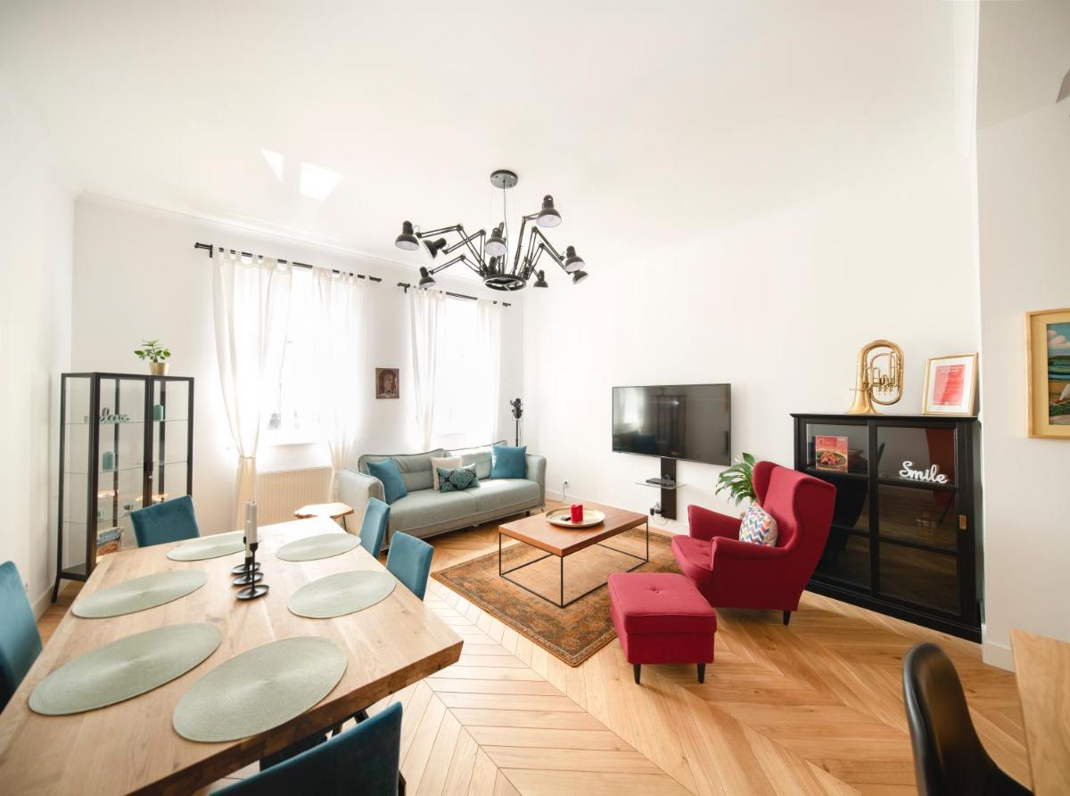 Image 4 of TCF Home – Big Apartment with Free Garage