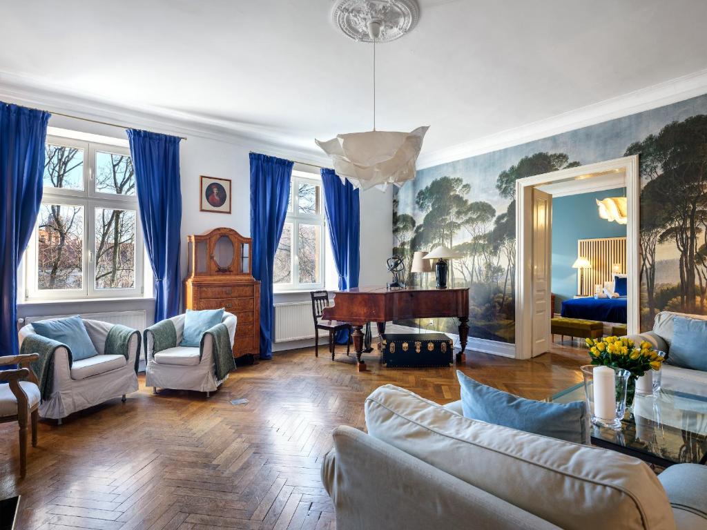 Image of Tyzenhauz Apartments Podwale street