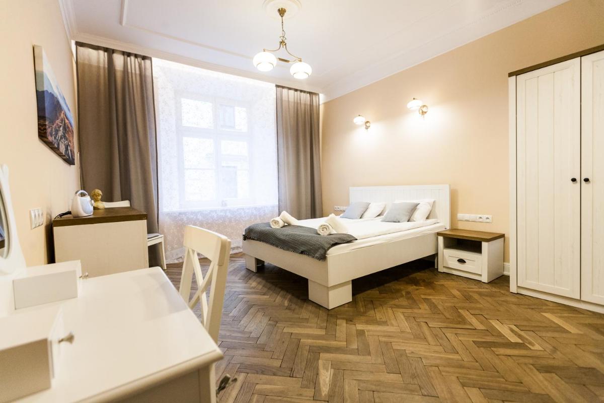 Image 6 of Vintage Poselska Apartment