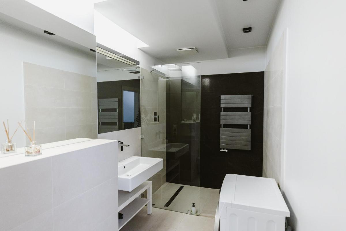 Image 2 of Yourplace Central Apartments